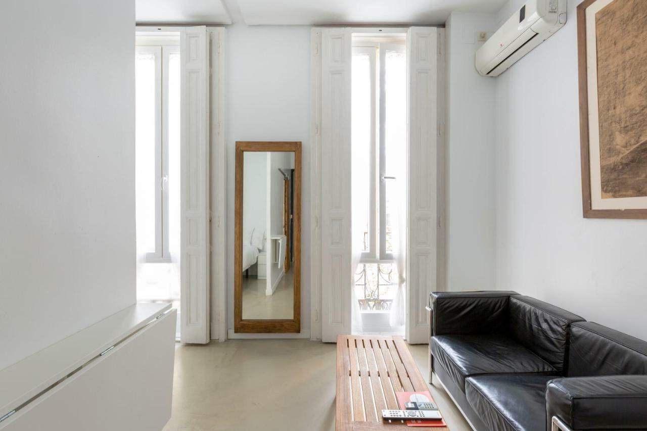 Apartamentos Matute 11 Madrid Exterior foto