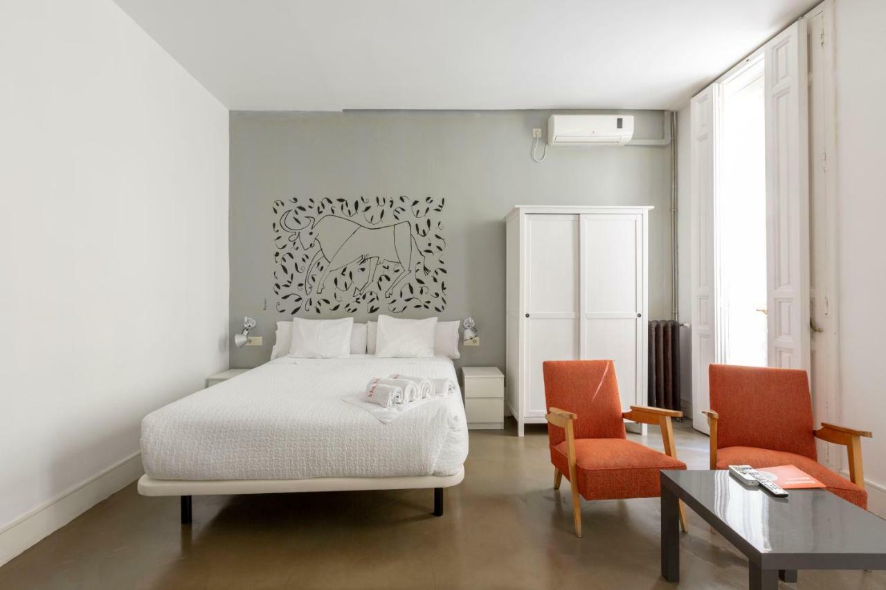 Apartamentos Matute 11 Madrid Exterior foto